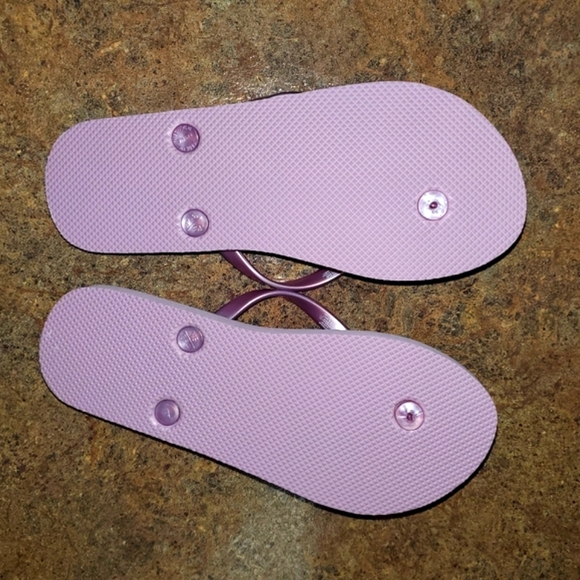 GAP girls cat flip flops - Picture 5 of 5